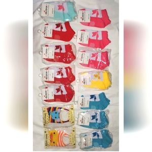 :* Baby Toddler Socks 14 Pairs Anti-Slip Non-Skid  Grips skid free 2T  3T Walker